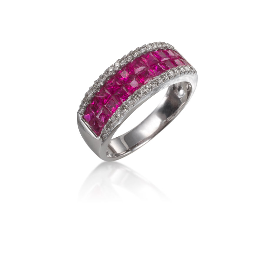 Anillo de oro blanco con rubíes y brillantes - imagen 1