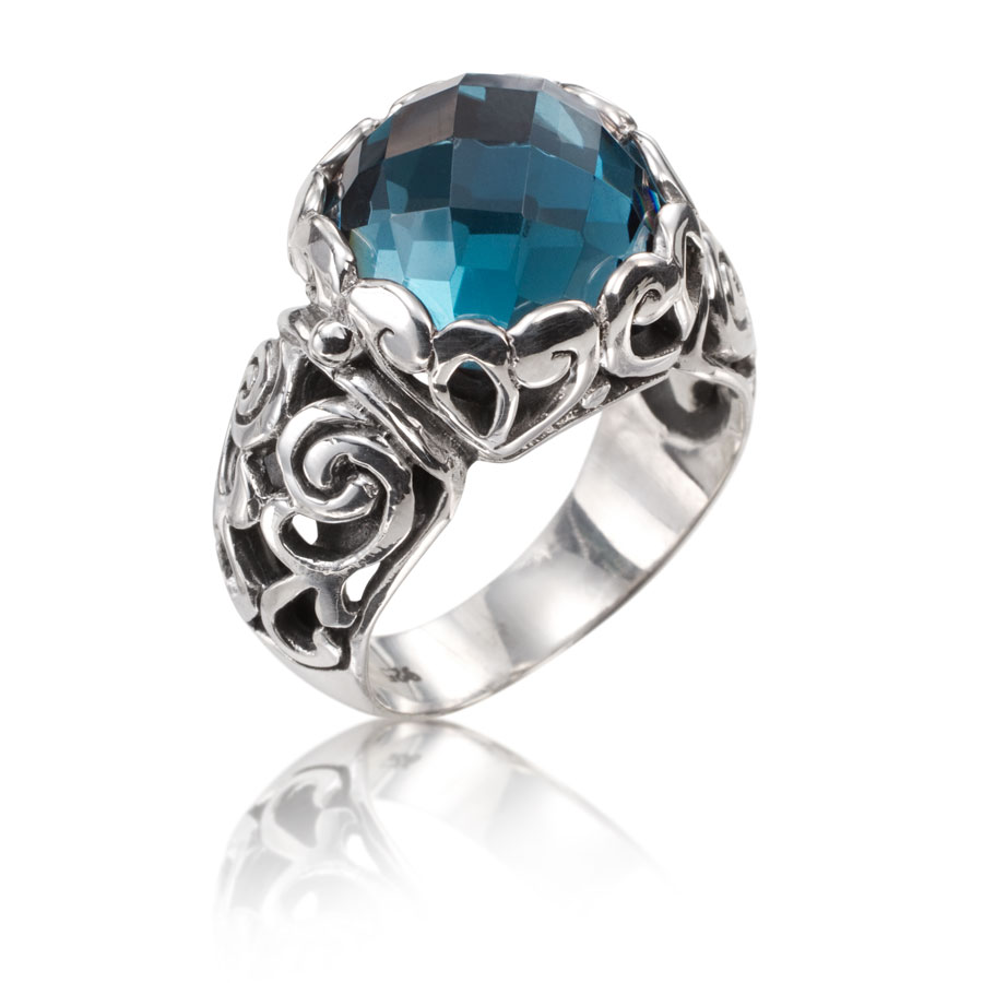 Anillo de plata con topacio azul - imagen 1