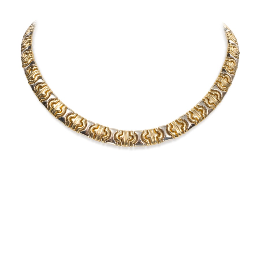 Collar de oro