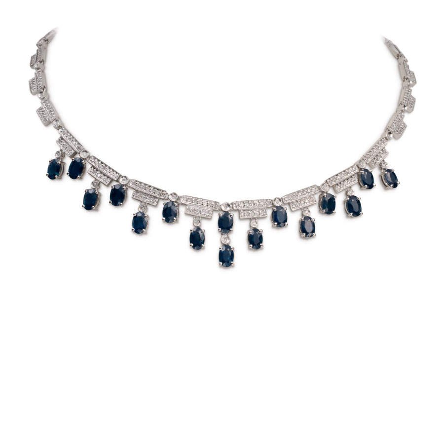 Collar de oro blanco con zafiros y brillantes